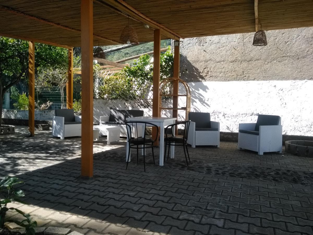 Villa Petrusa Стромболи Екстериор снимка