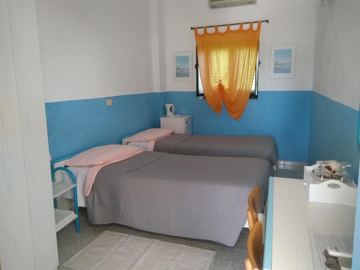 Villa Petrusa Стромболи Екстериор снимка